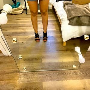 Bcbgeneration black wedge sandals